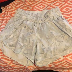 Lulu shorts